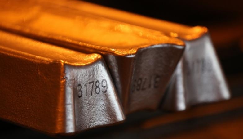 Никель лидирует в ценовом ралли металлов в преддверии Конгресса КПК 