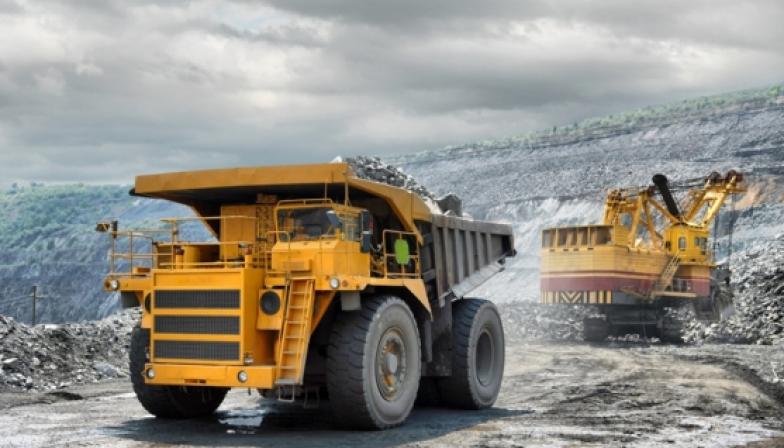 Китайский импорт железной руды демонстрирует устойчивый рост вразрез колебаниям цен 