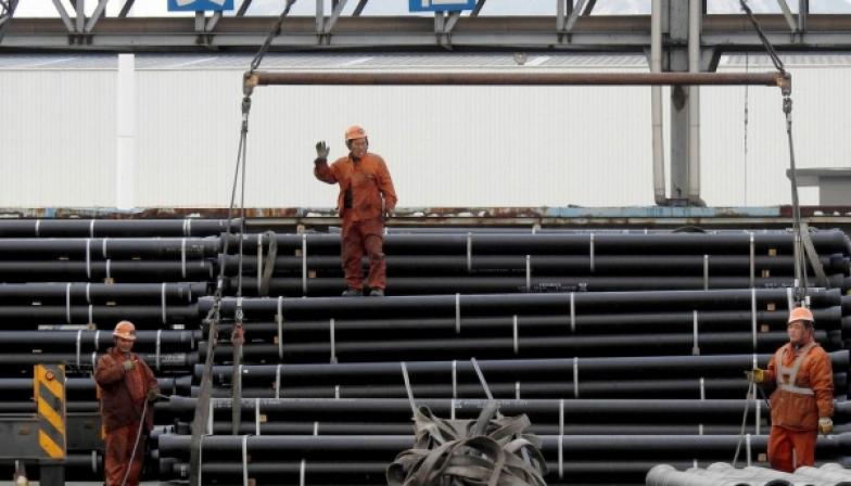 China's `Bubble' Steel Prices Seen Holding Advance, For Now